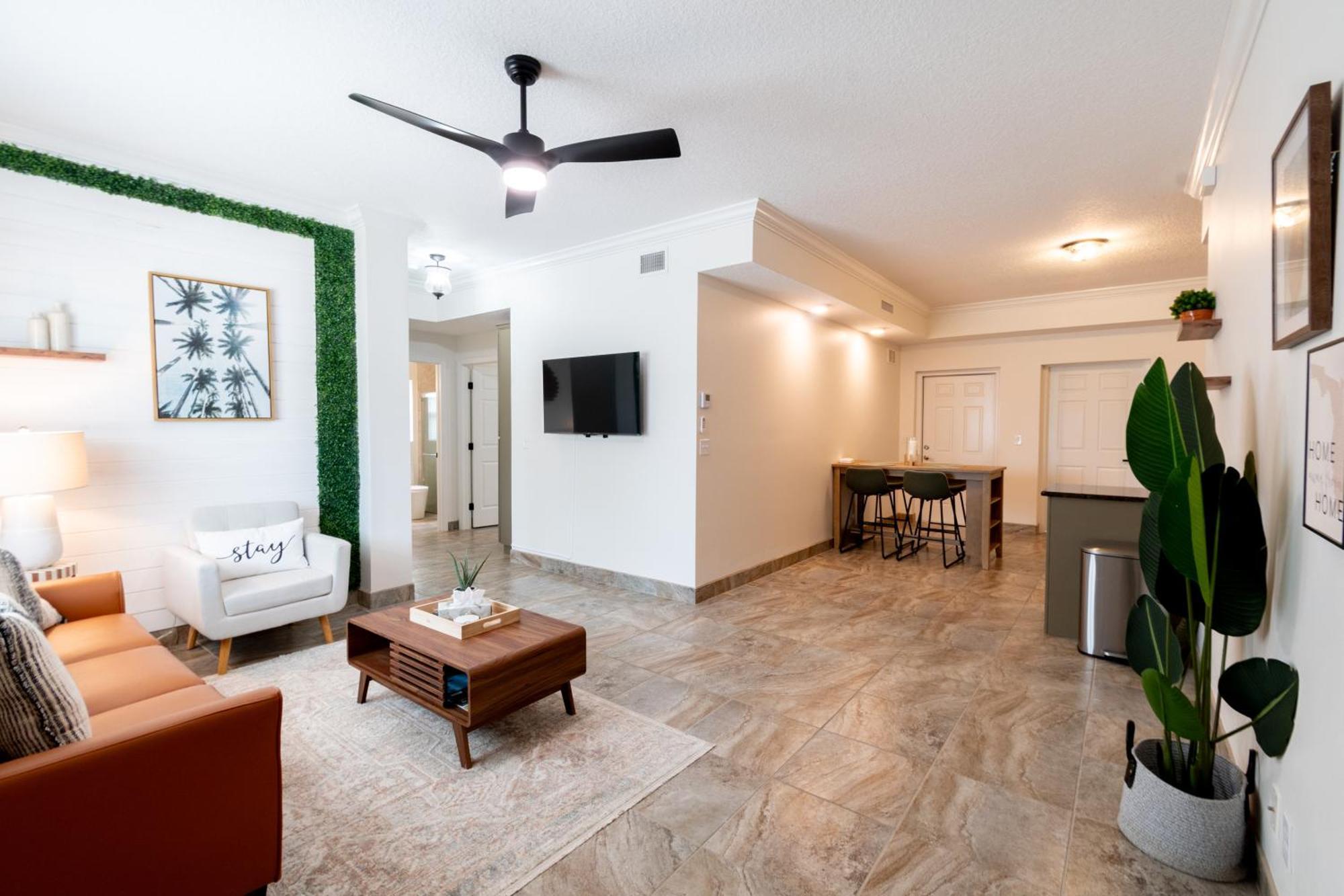 Sole Suite #1-2 Min To Beach-Patio & Courtyard Cocoa Beach Bagian luar foto