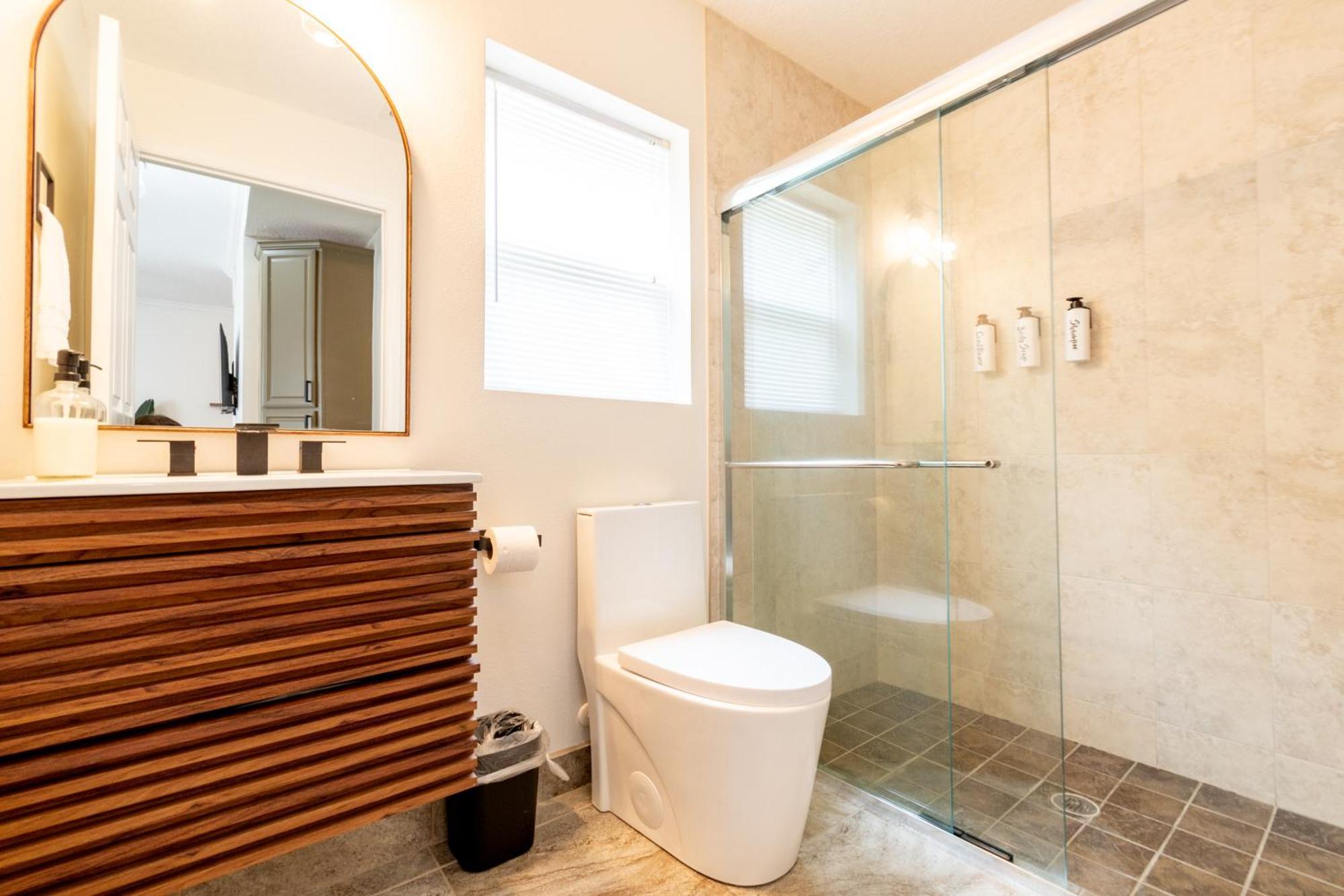 Sole Suite #1-2 Min To Beach-Patio & Courtyard Cocoa Beach Bagian luar foto